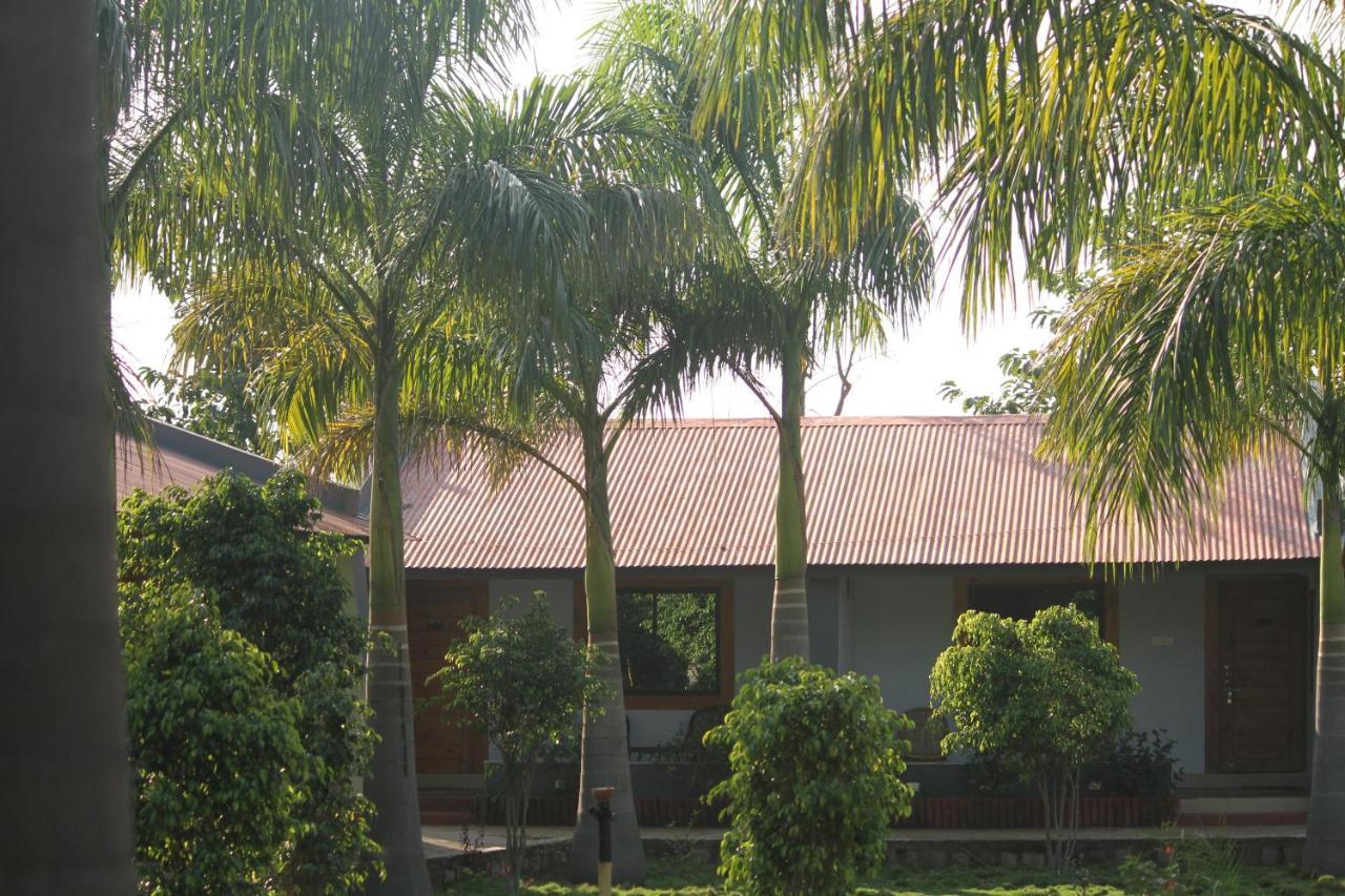 Tadoba Tiger Valley Resort Chandrapur ภายนอก รูปภาพ